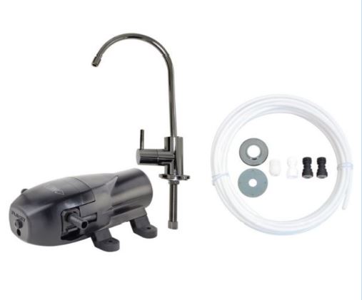 Jabsco - PAR-MAX 1 Plus Pressure Water Pump with Faucet Kit